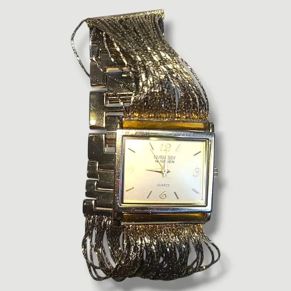 Embassy By Gruen Ladies Watch Quartz Gold Tone‎ New Battery Women's